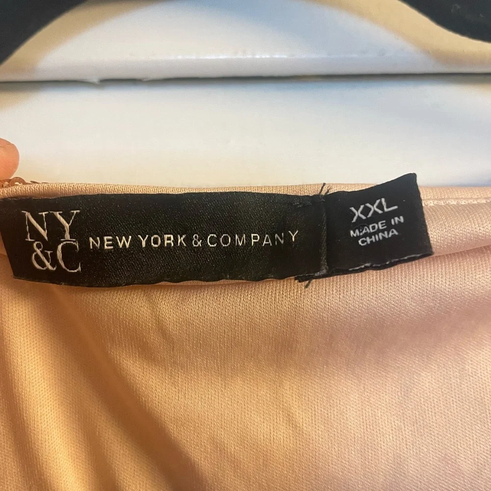 New York & Company Rose Gold Sequined Short Sleeve Balloon Hem Blouse XXL - Picture 6 of 7